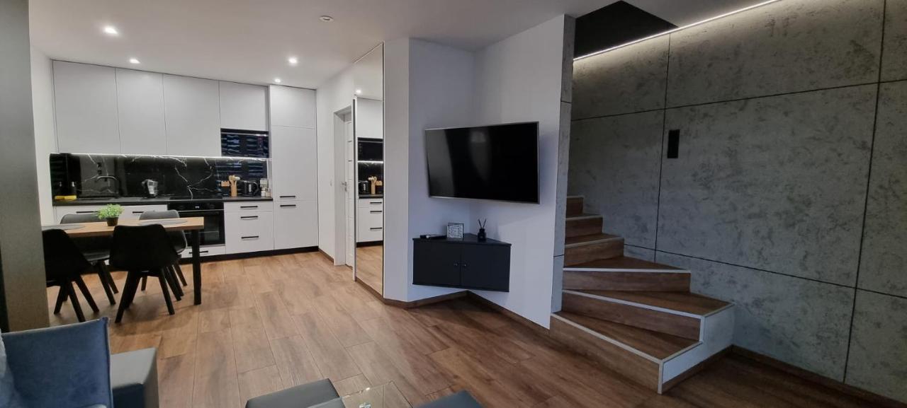 Luxury Apartments Bernardynska Domek 1 , 2 Кельце Экстерьер фото