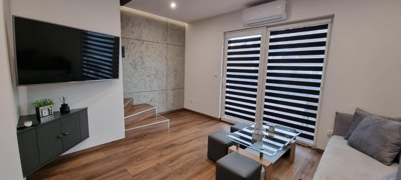 Luxury Apartments Bernardynska Domek 1 , 2 Кельце Экстерьер фото